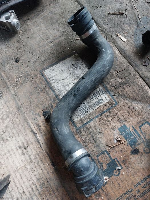 Тръби антифриз е90 е91 бмв  2.0д 184кс bmw e90 e91 2.0d