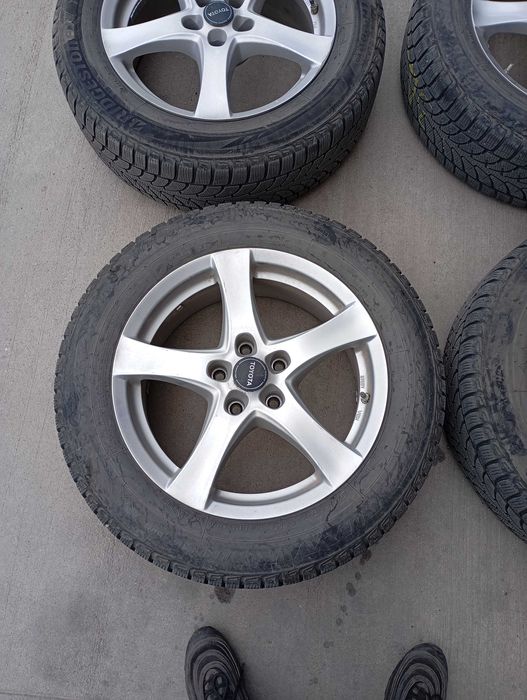 RAV 4 гуми с джанти 17''