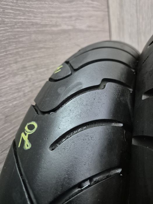 Set anvelope moto 120 70 17 cu 180 55 17 Bridgestone Bt023