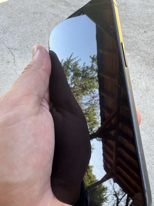 iPhone 15 Pro 128GB  89% батерия