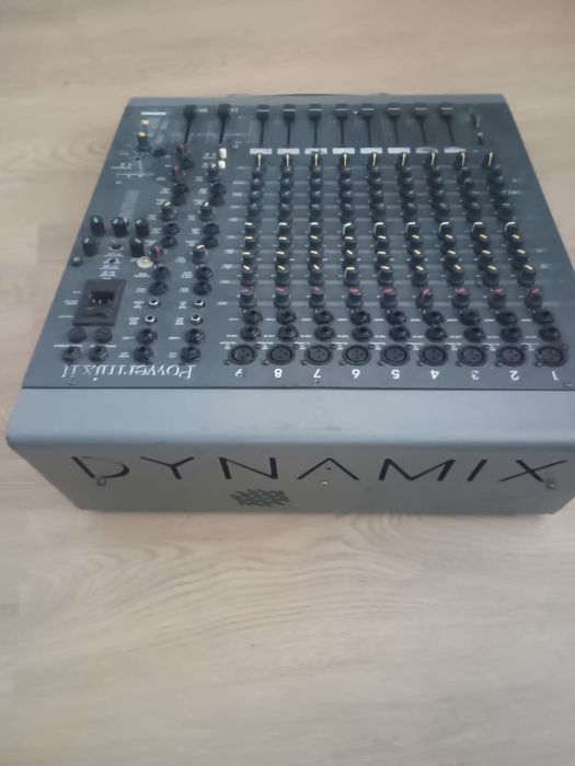 Boxe si mixer de vanzare