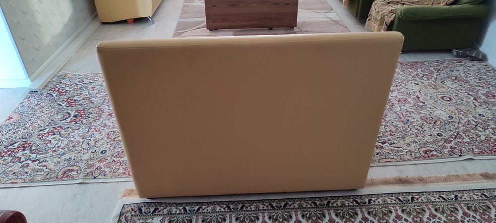 Маленький диваны две штуки