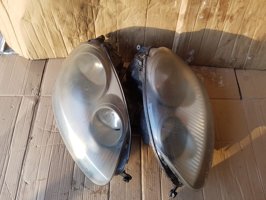 Faruri vw golf 5 2007