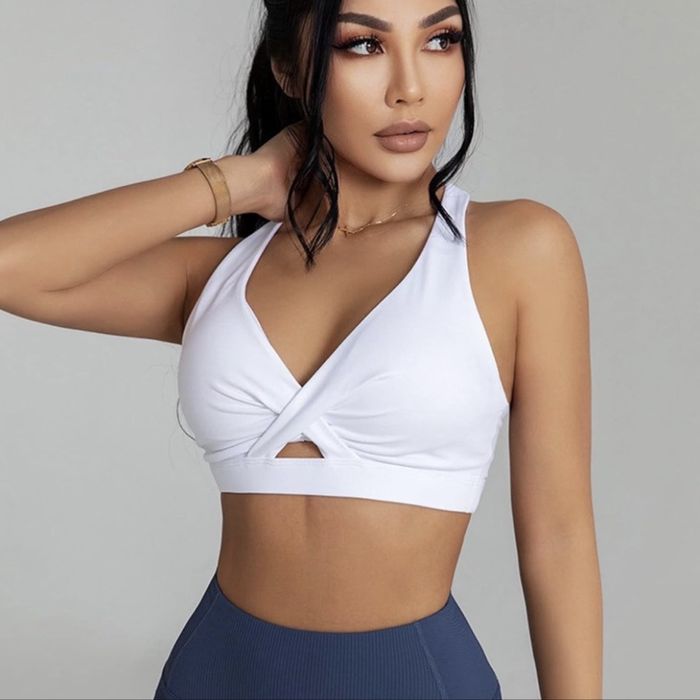 Спортивный топ все размеры