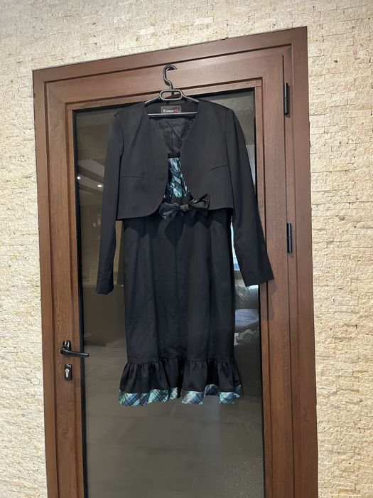 Дамски Костюм Тони М