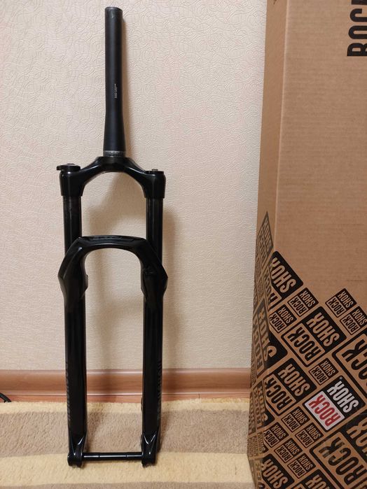 Вилка RockShox Judy
