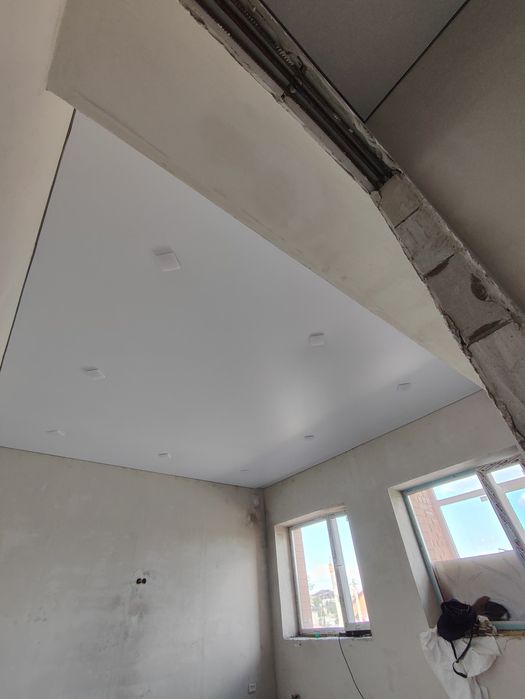 Натяжные потолки 1300