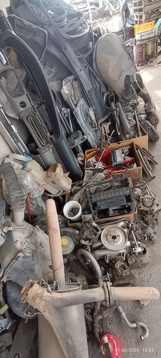 Продам запчасти Ауди а6 с4 универсал