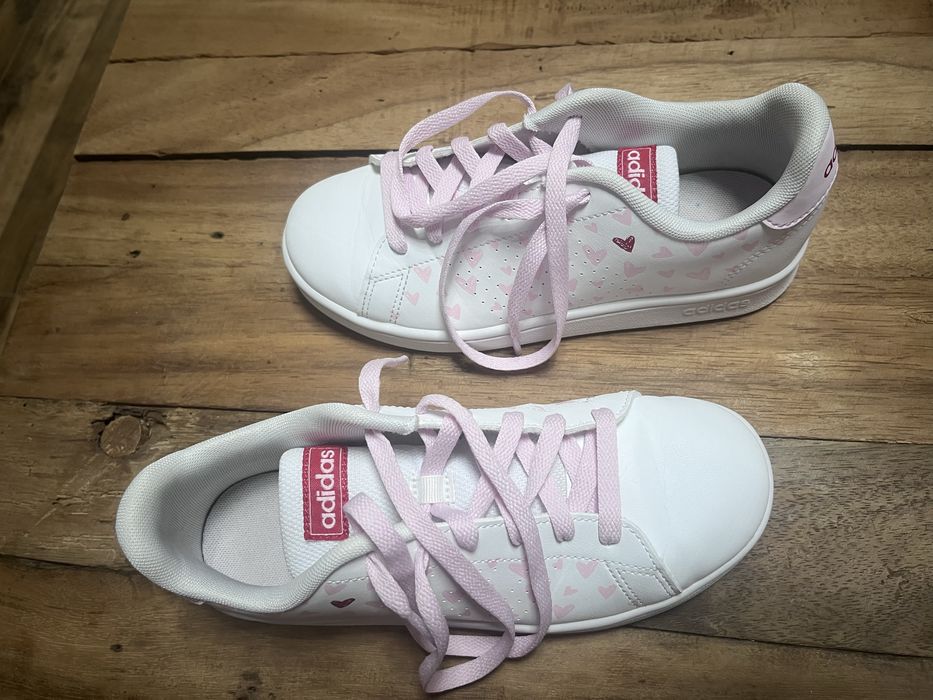 Маратонки адидас