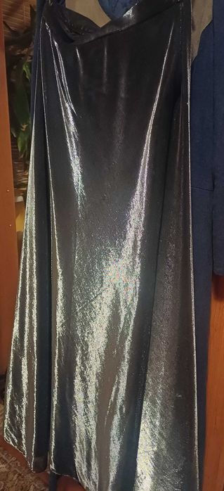Fusta lunga eleganta