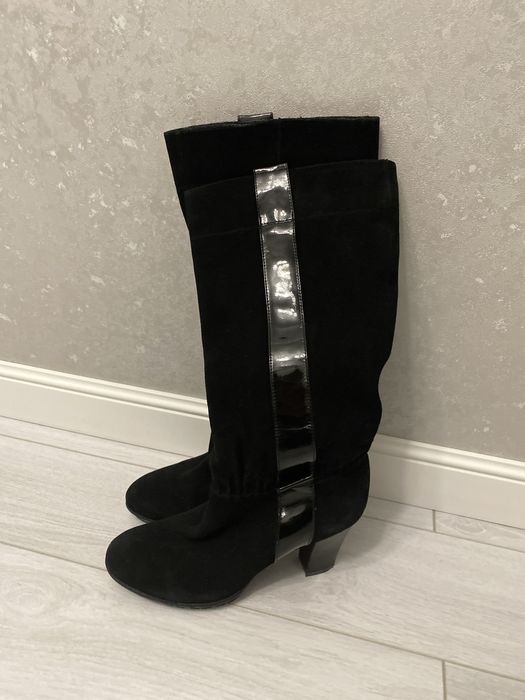 Продам сапоги замшевые