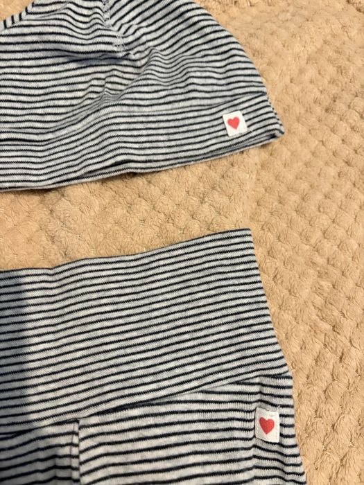 Продам детский комплект вещей H&M