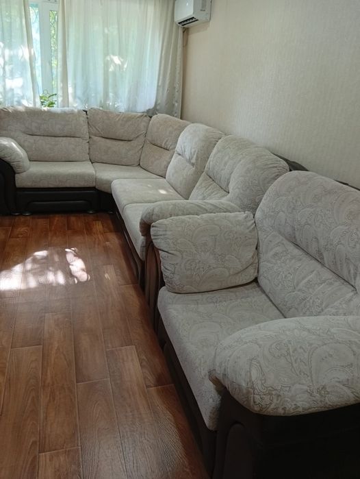 Продам диван и 1 кресло