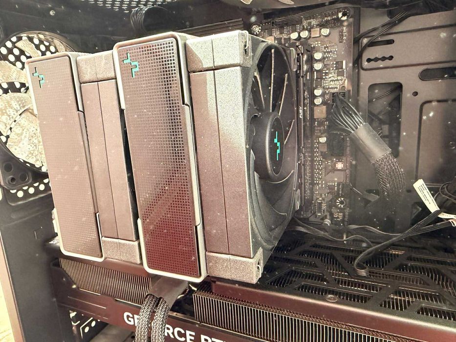 PC + Monitor - RTX 4070Ti Super Ryzen 7 7800x3d