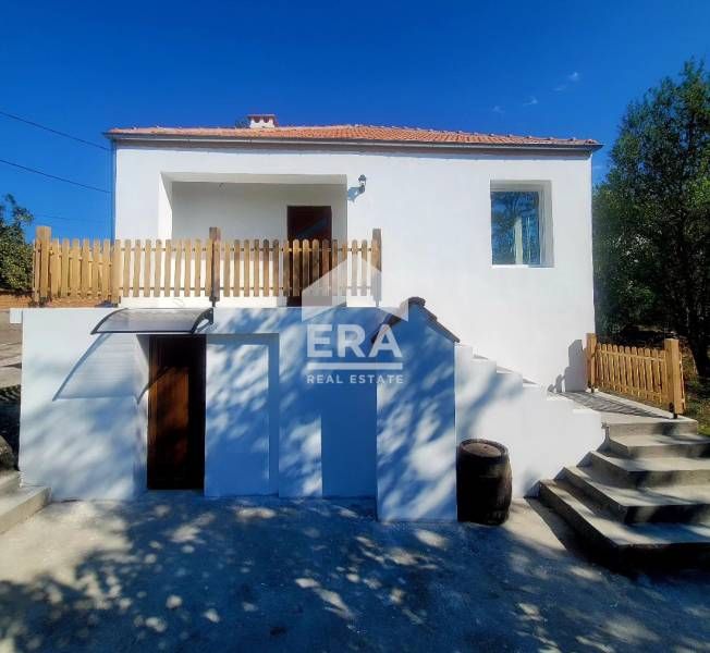 Продава се Къща в с. Бодрово, Област Хасково - 110 кв.м за 367 €/кв.м - Снимка #1