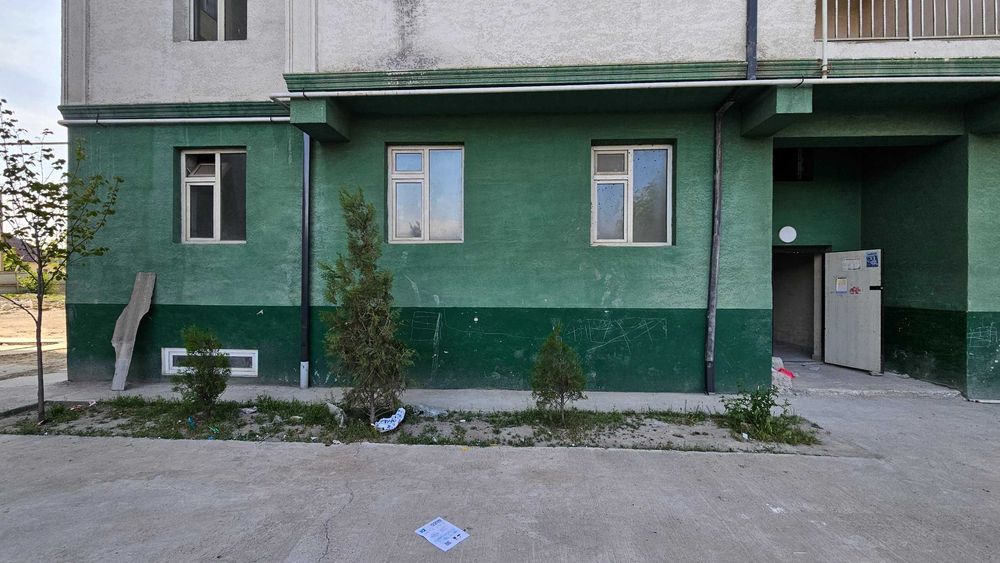 Квартира подвали билан сотилади