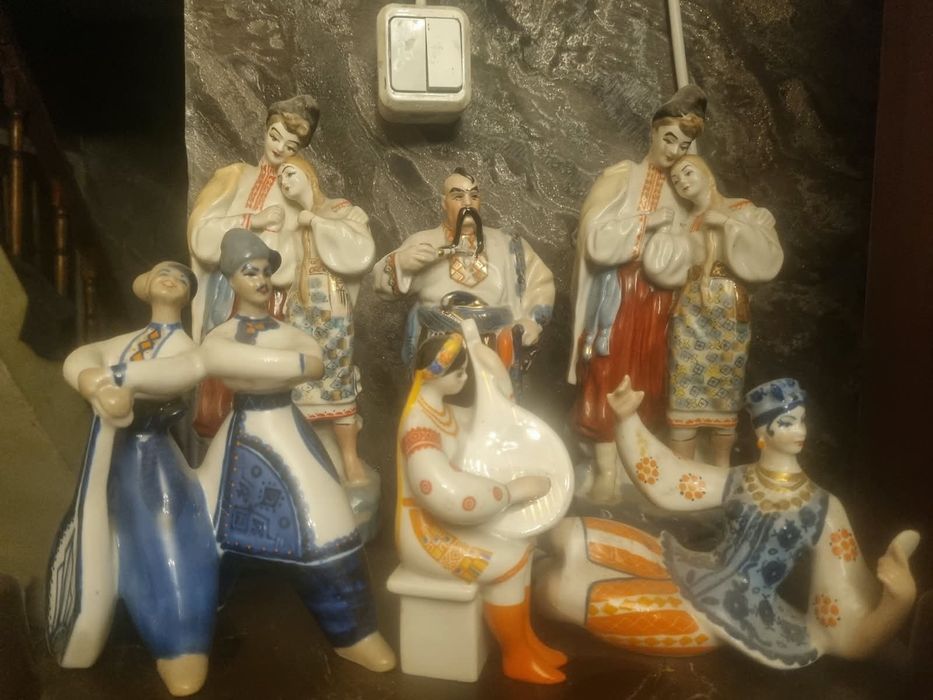 Продам статуэтки