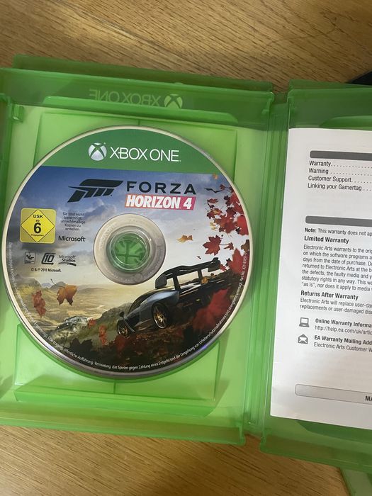 Consolă Xbox One S 500GB Albă + Controller Wireless + Pachet 4 Jocuri ( FH4, NFS)