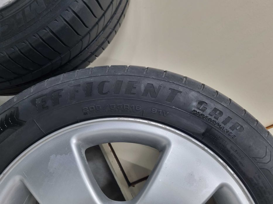 Оригинални алуминиеви джанти за Audi – 16 цола (5х100) с летни гуми