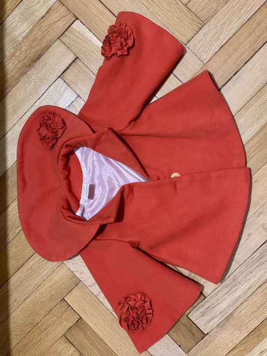 Vand haine fetita masura 104 noi sau stare excelenta