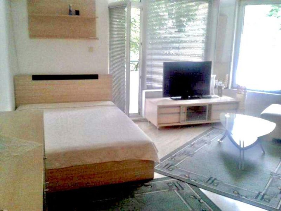 Дава се под наем Двустаен апартамент в Варна, Червен площад - 60 кв.м за 459 € - Снимка #5