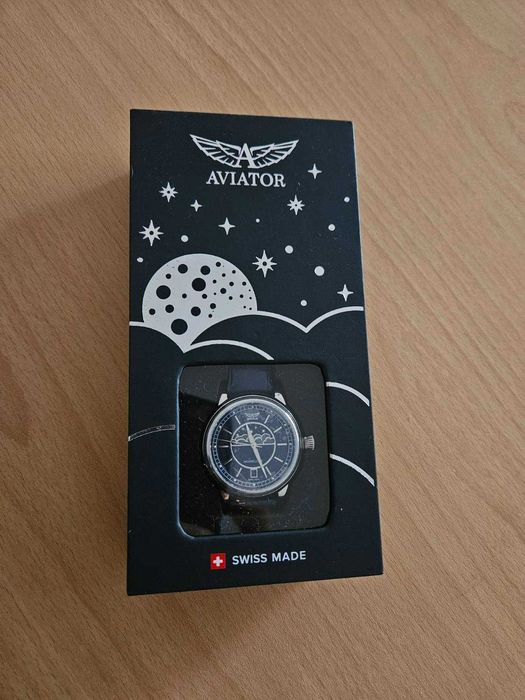 Aviator Moonlight Swiss Exclusive Ladies’ Watch Set