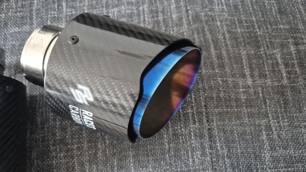 Ornamente evacuare carbon lucios