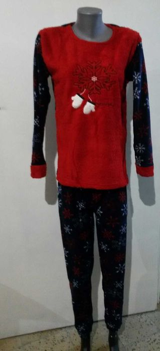 Дамска плюшена пижама различни разцветки S,M,L,XL