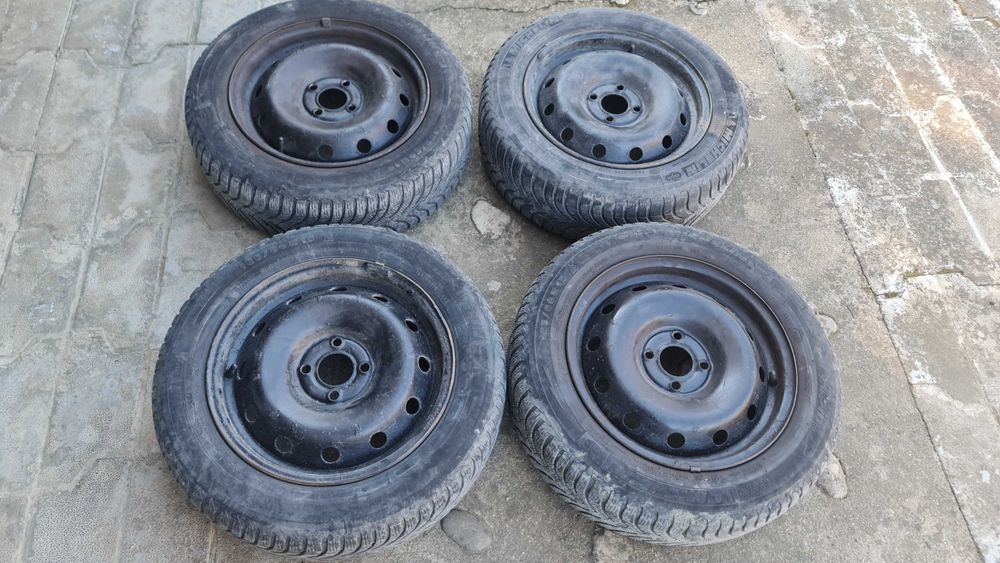 Зимни гуми и джанти  185/60/15