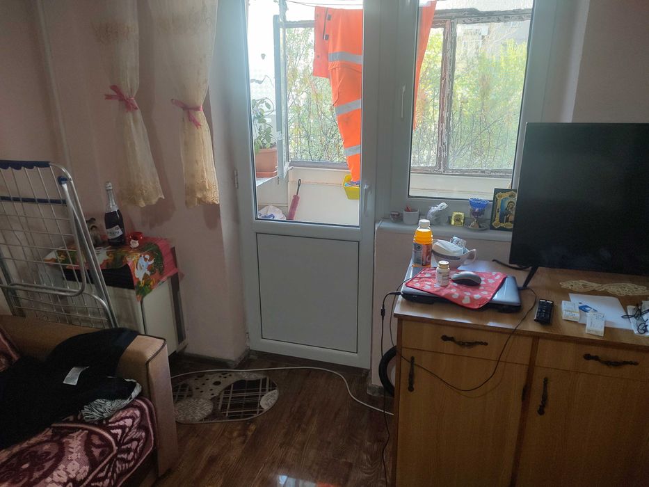 Vând apartament 2 camere