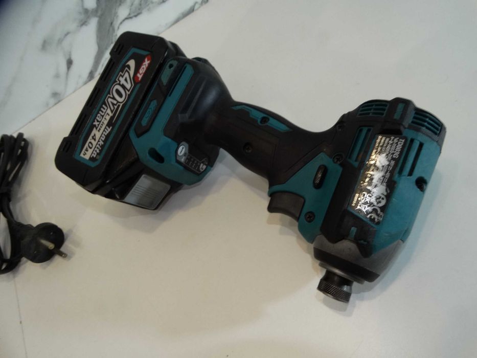Makita TD 003 XGT 40 V - Импакт драйвер