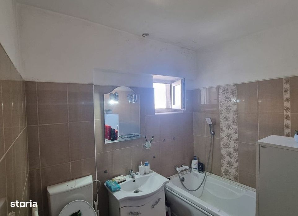 Apartament 4 camere Nicolina , 93 metri, etaj 9 Cod:163412