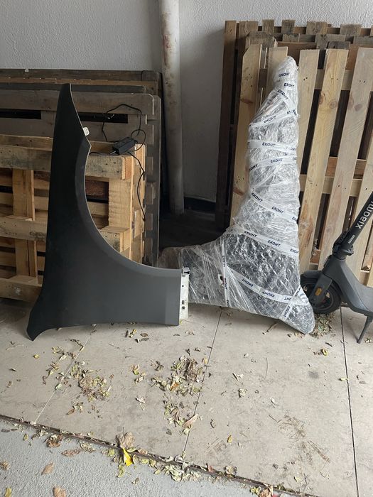 Преден ляв и десен калник за Mercedes c 257