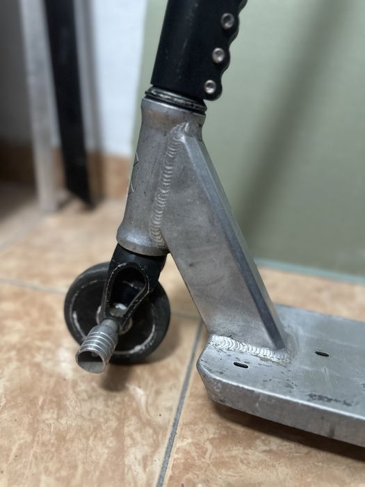 Самокат трюкавой