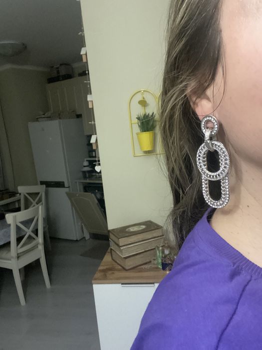 Дамски обици