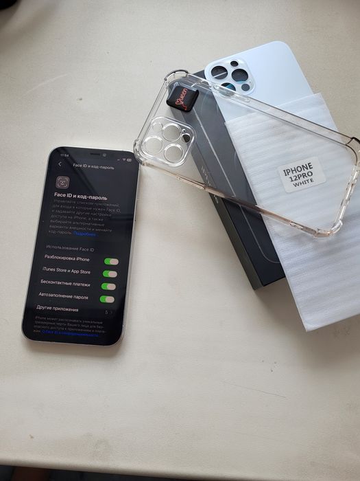 IPhone 12 pro 128gb white