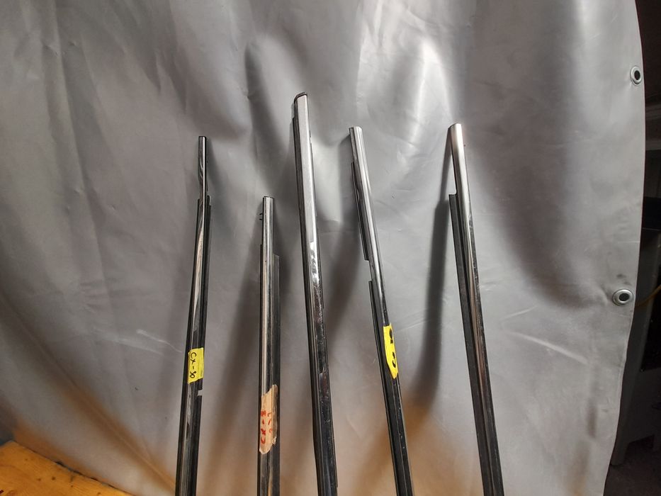 Лайсна хром врата Mazda CX30 CX-3