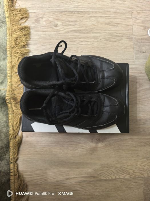 Кроссовки adidas tensaur switch