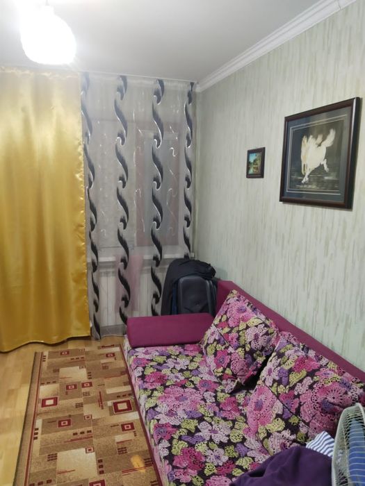 Продам квартиру 4 ком.