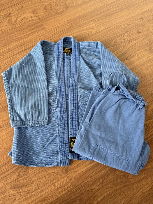 Отдам кимоно б/у