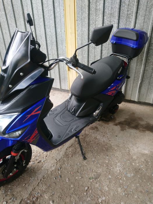 Продам самурай новый