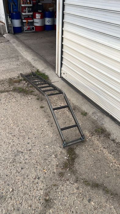 Стълба за мотоциклет