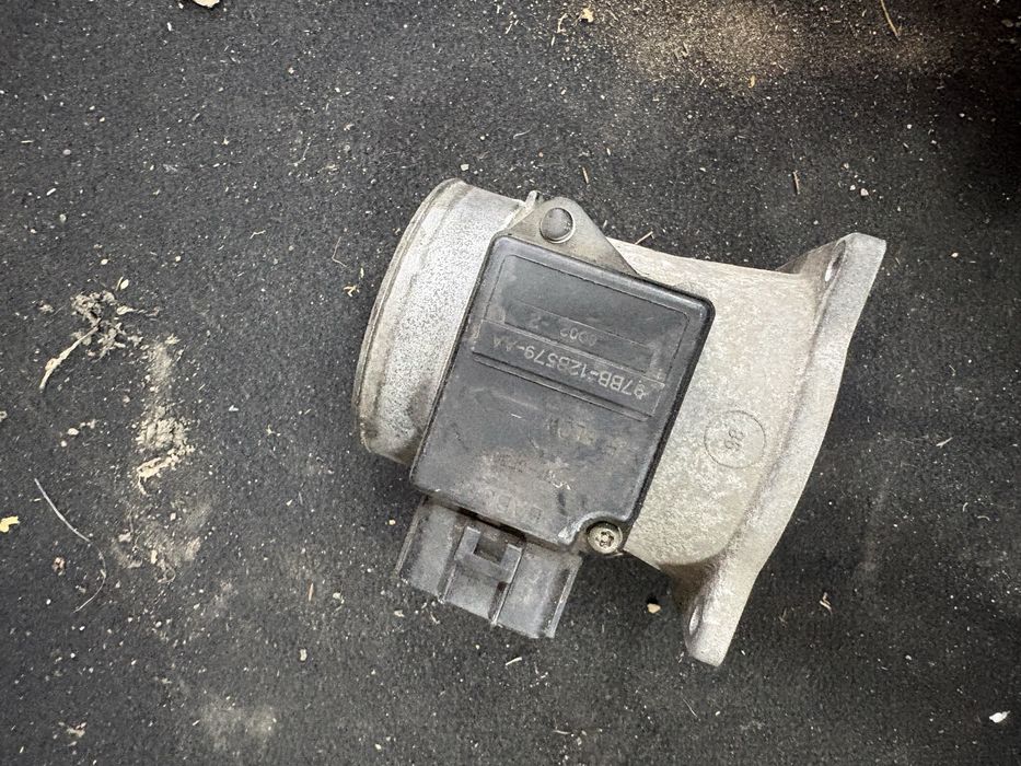 Ford Mondeo 2.5i  170 кс 1998 година Дебитомер