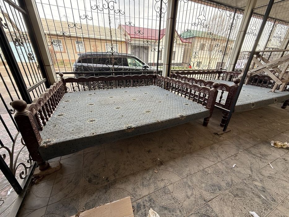 Тапчаны в отличном состоянии