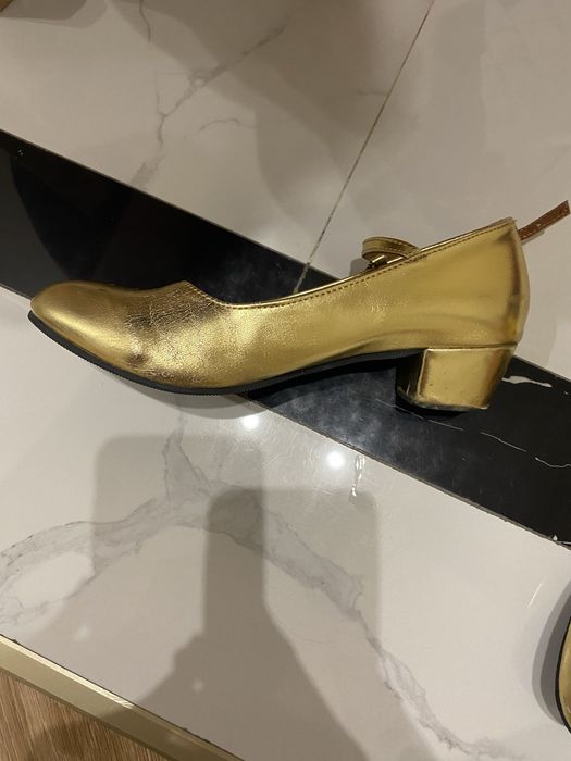 Туфли для танца