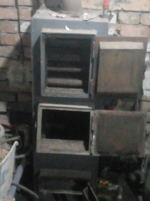 Катол сотилади 150 квадратга ишлайди холати янгидай 6милонга олинган