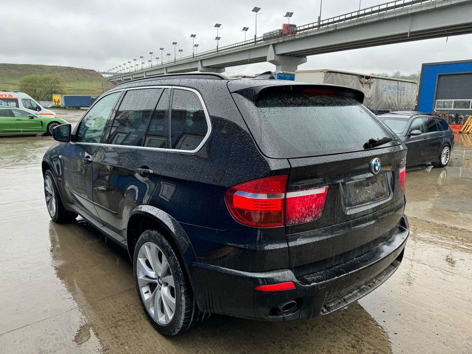 Dezmembrez / Dezmembrari / Piese Bmw X5 E70 M-Pack 3.0 d Bi-Turbo