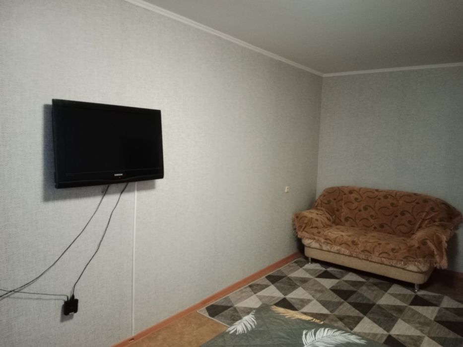 Продам 1ком кв. 8й микрорайон