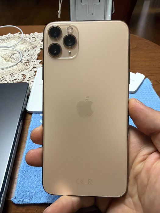 iPhone 11 Pro Max 256GB Gold