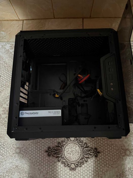 Carcasa AeroCool + Sursa 500w ThermalTake + 2 fan